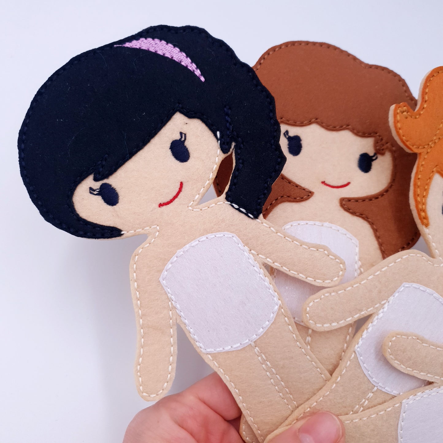 ITH Dress Up Dolls Starter Pack 4 Base Dolls Machine Embroidery Design