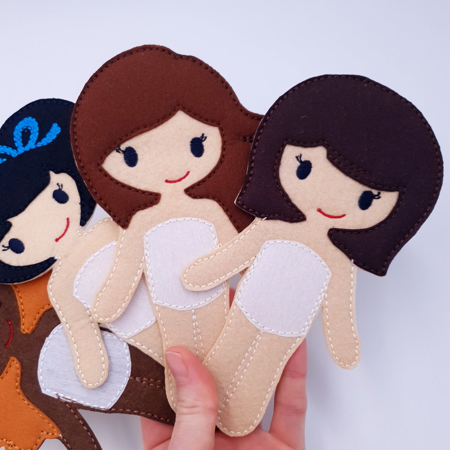 ITH Dress Up Dolls Multi Skin Tone 4 Base Dolls Machine Embroidery Design