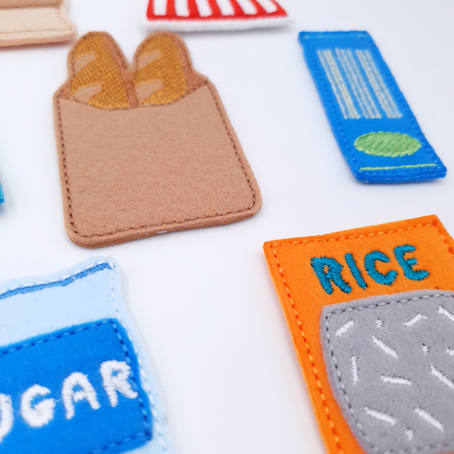 ITH Pantry Staple Grocery Play Food Design Set