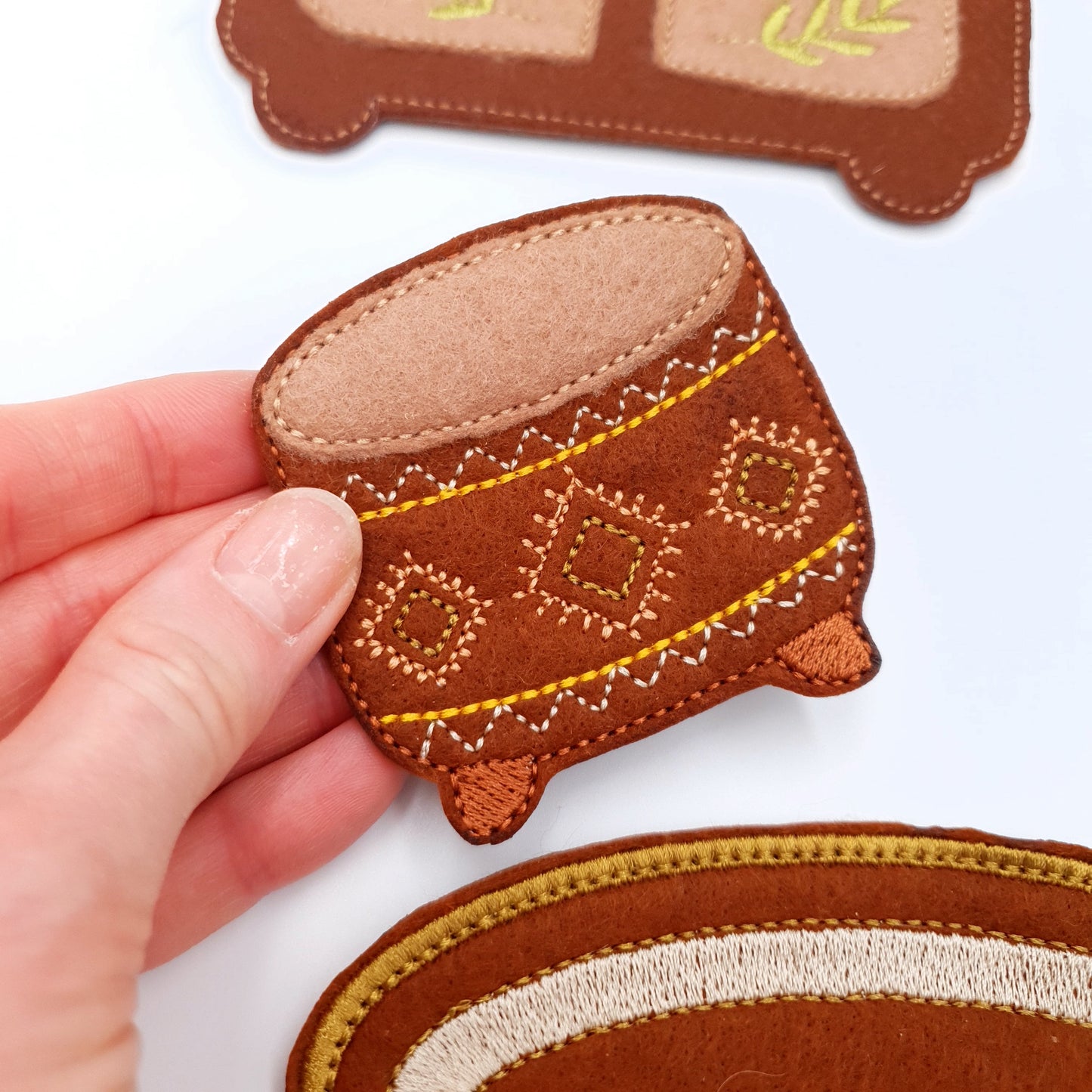 Boho Southwestern Dollhouse Furniture Set ITH Machine Embroidery Design Felt Toy Bed Wardrobe Armchair for 5x7 Hoop Quiet Book Accessory