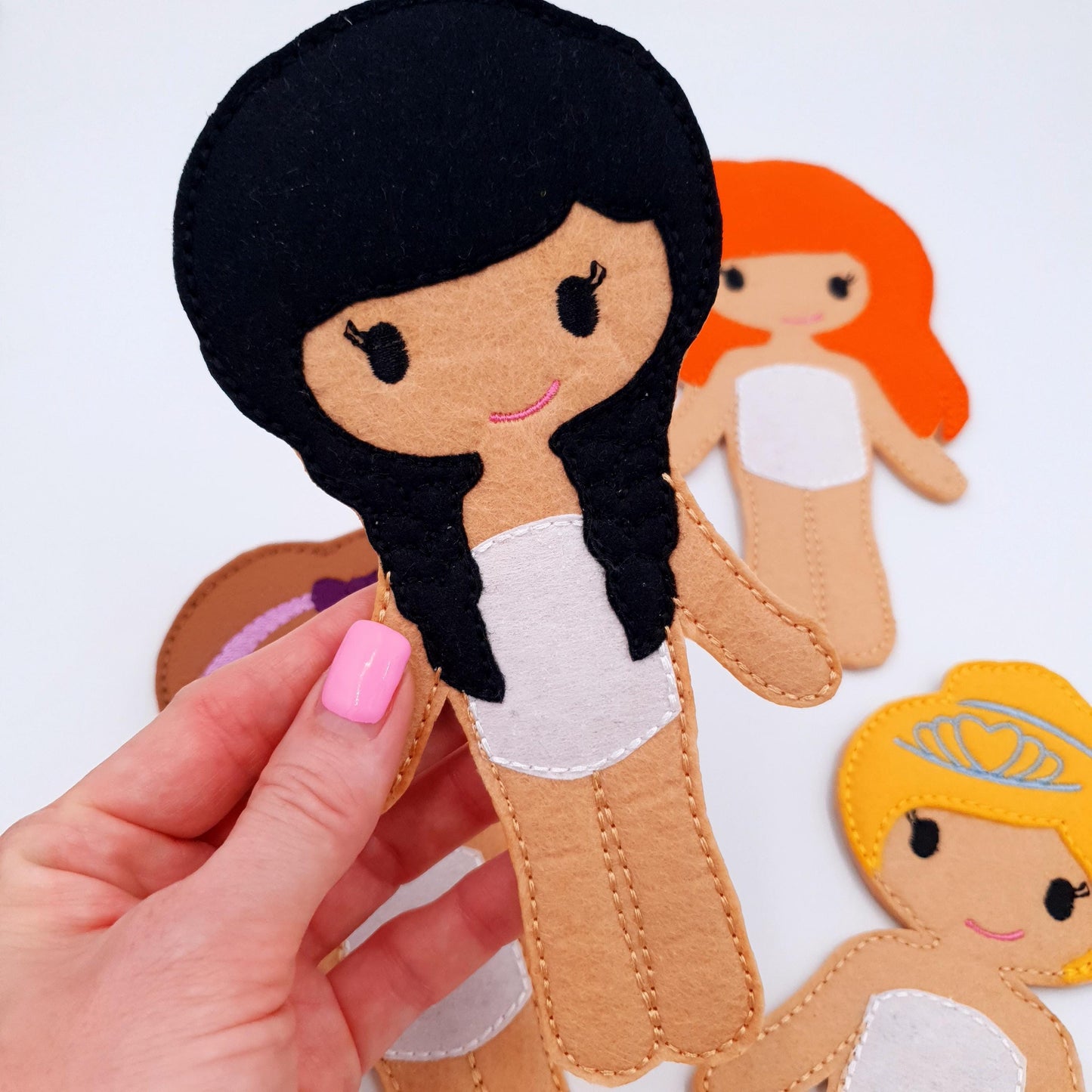 ITH Dress Up Dolls Embroidery Design Felt Paper Doll Starter Pack 5x7 Hoop