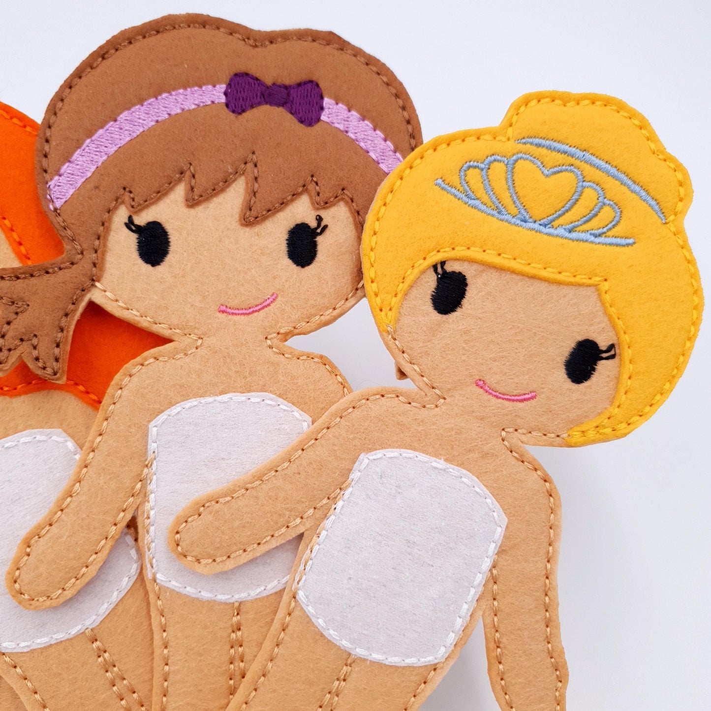 ITH Dress Up Dolls Embroidery Design Felt Paper Doll Starter Pack 5x7 Hoop