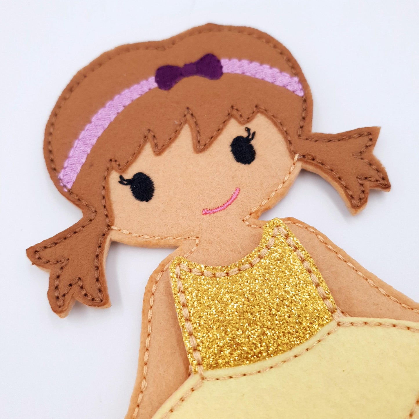 ITH Dress Up Doll Embroidery Design Set with 4 Outfits  Felt Paper Doll Starter Bundle  5x7 Hoop Quiet Book Toy